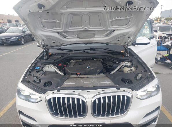 5UXTR9C58KLP83079 2019 BMW X3 White Հետևի տեսք