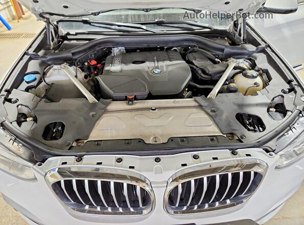 5UXTR9C59KLP96441 2019 BMW X3 White Շարժիչի բաժամունքի տեսք