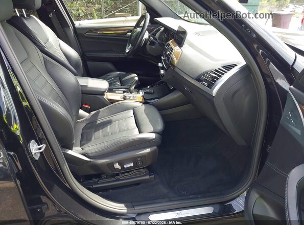 5UXTR9C5XJLC73401 2018 BMW X3 Black Սալոնի դիմացի տեսք