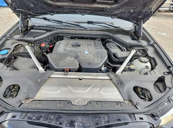 5UXTR9C5XJLD70940 2018 BMW X3 Black Սալոնի հետևի տեսք