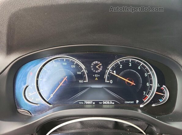 5UXTR9C5XJLD70940 2018 BMW X3 Black Սարքավորումների վահանակի տեսք