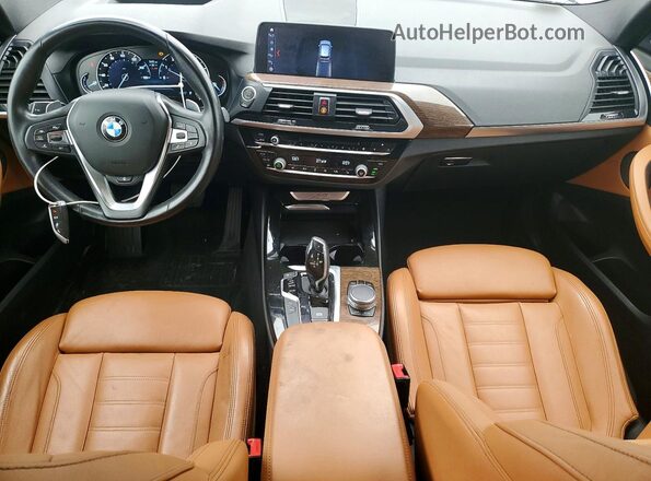 5UXTR9C5XKLE12556 2019 BMW X3 White Widok deski rozdzielczej