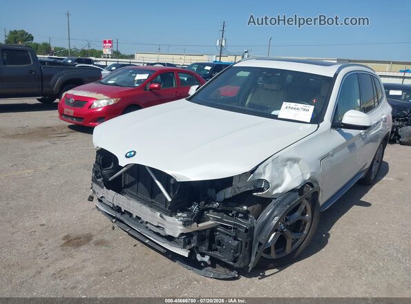5UXTS1C04L9C89992 2020 BMW X3 White Առջևի ձախ երեք քառորդ տեսարան