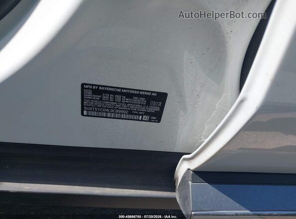 5UXTS1C04L9C89992 2020 BMW X3 White Շարժիչի բաժամունքի տեսք