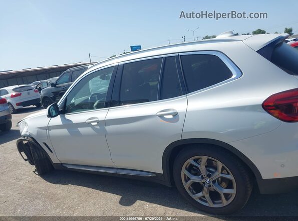 5UXTS1C04L9C89992 2020 BMW X3 White Սալոնի 360 աստիճան տեսք