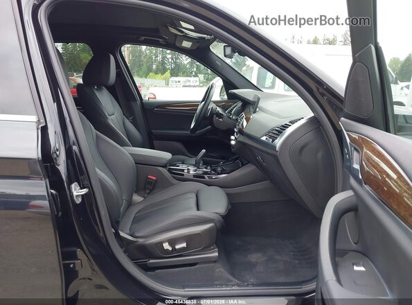 5UXTS1C04M9H06772 2021 BMW X3 Black Front interior view