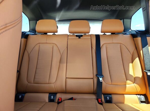 5UXTS1C0XM9H46404 2021 BMW X3 Charcoal უკანა სავარძლების ხედი