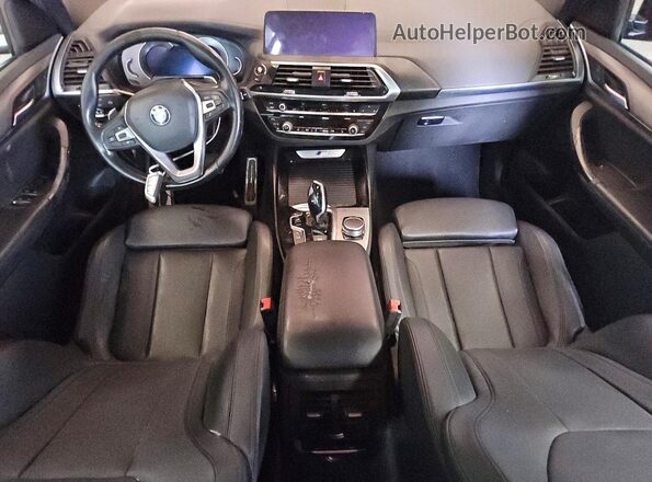 5UXTS3C50J0Y96980 2018 BMW X3 Black Widok deski rozdzielczej