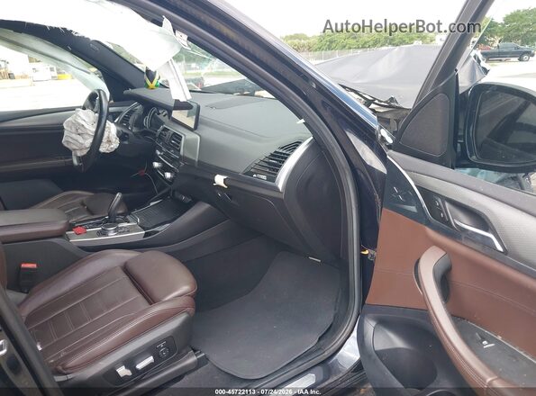 5UXTS3C51J0Y97989 2018 BMW X3 Dark Blue Вид салону спереду