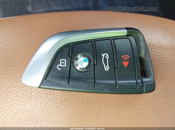 5UXTS3C54J0Z00982 2018 BMW X3 Black Առջևի վահանակի տեսք