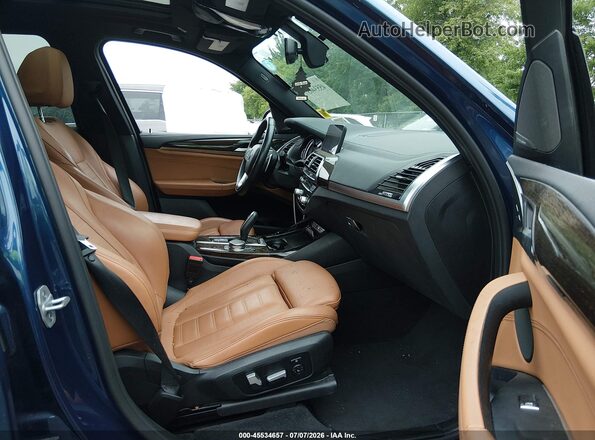 5UXTS3C56J0Y99270 2018 BMW X3 Синий Вид салона спереди