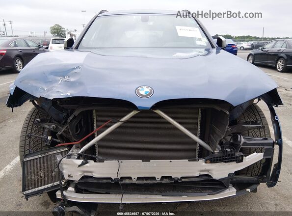 5UXTS3C56J0Y99270 2018 BMW X3 Синий Вид спереди