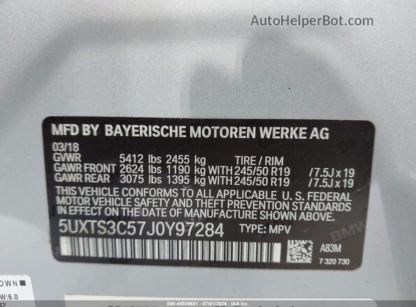 5UXTS3C57J0Y97284 2018 BMW X3 Серебряный Вид подкапотного пространства