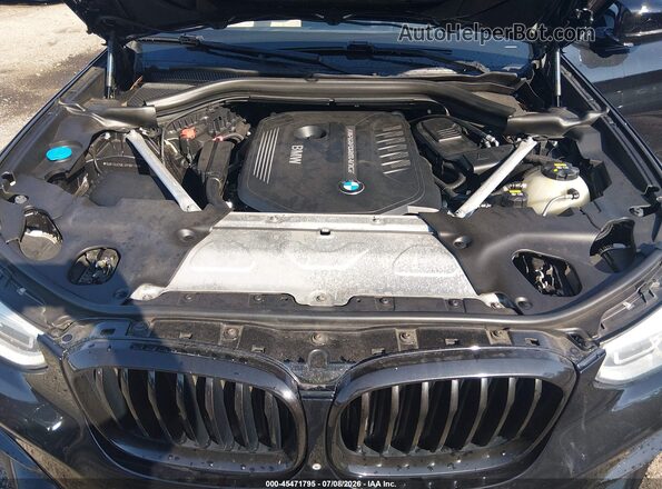 5UXTS3C58J0Y98119 2018 BMW X3 Black Widok z tyłu
