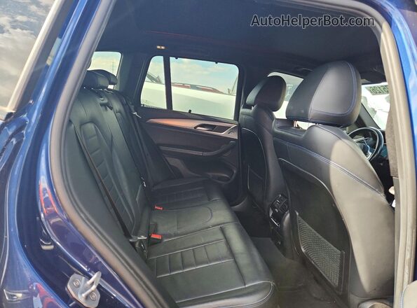 5UXTS3C59K0Z09968 2019 BMW X3 Blue Widok wnętrza z tyłu