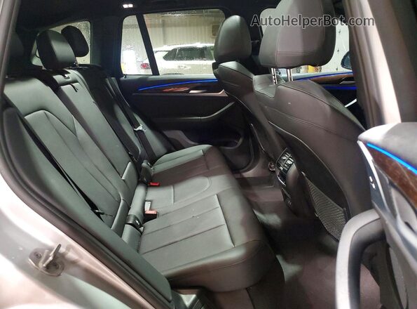 5UXTY3C02M9F52072 2021 BMW X3 Silver Rear interior view