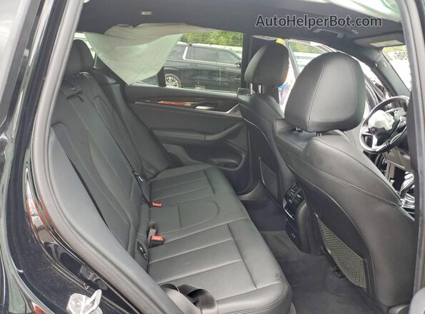 5UXTY3C03M9E10605 2021 BMW X3 Black უკანა სალონის ხედი
