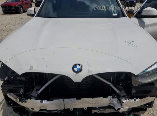 5UXTY3C06L9C71505 2020 BMW X3 White Rear interior view