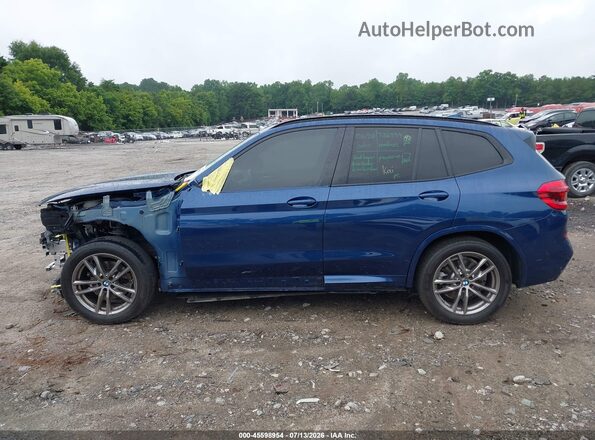 5UXTY3C06M9F37638 2021 BMW X3 Blue 360 interior view