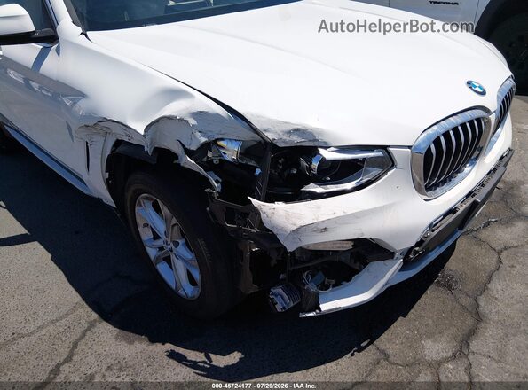 5UXTY3C07M9E60407 2021 BMW X3 White Front view