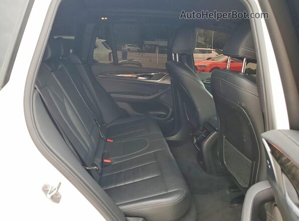 5UXTY3C08L9B93406 2020 BMW X3 White Widok wnętrza z tyłu