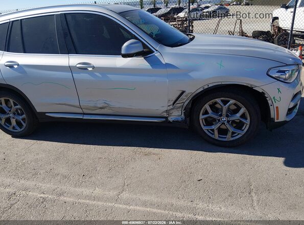 5UXTY3C09LLU72248 2020 BMW X3 Silver Front view