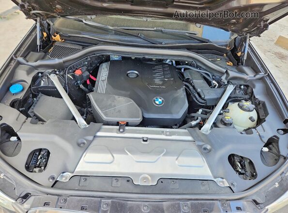 5UXTY3C0XM9E39566 2021 BMW X3 Gray Вид задньої частини салону