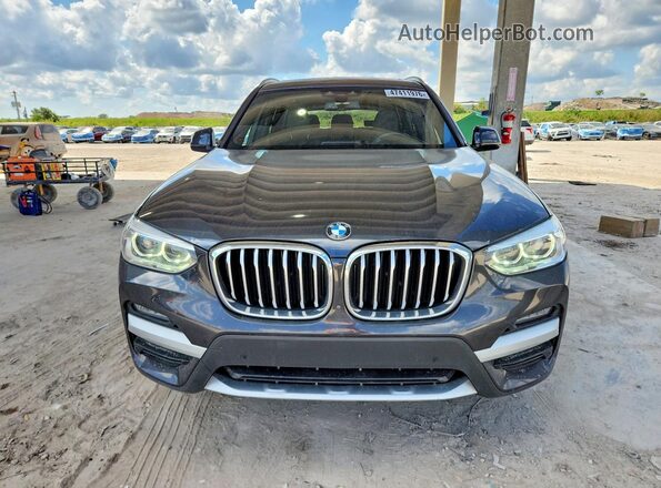 5UXTY3C0XM9E39566 2021 BMW X3 Gray Вид спереду