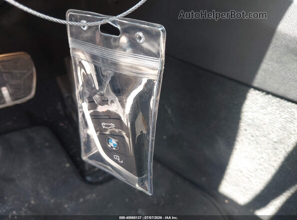 5UXTY5C00M9H89123 2021 BMW X3 Blue Առջևի վահանակի տեսք