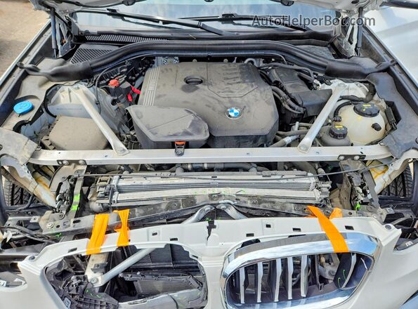 5UXTY5C01M9E60561 2021 BMW X3 White Вид підкапотного простору