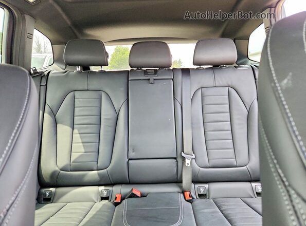 5UXTY5C01M9E60561 2021 BMW X3 White Вид задніх сидінь