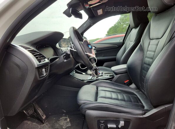 5UXTY5C01M9F15980 2021 BMW X3 White Vista interior delantera
