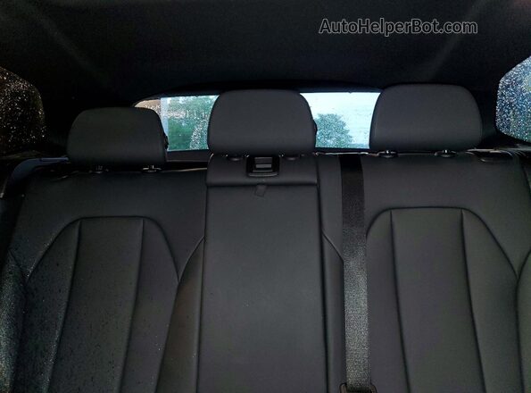5UXTY5C02L9C51571 2020 BMW X3 Черный Вид задних сидений