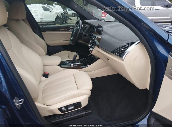 5UXTY5C03L9C28915 2020 BMW X3 Dark Blue Widok wnętrza z przodu