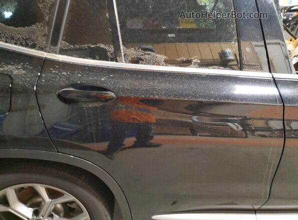 5UXTY5C03LLT36175 2020 BMW X3 Burn Vista de los asientos traseros