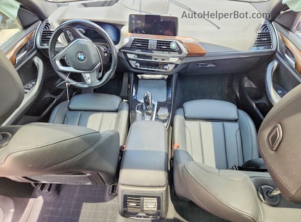 5UXTY5C03M9H78004 2021 BMW X3 White Вид панелі приладів