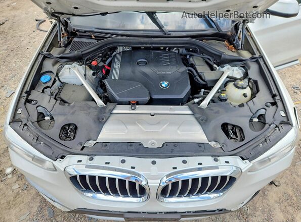 5UXTY5C03M9H78004 2021 BMW X3 White Вид підкапотного простору