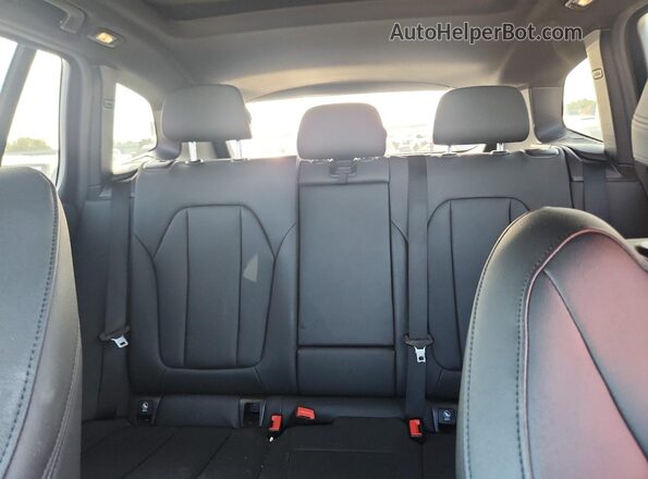 5UXTY5C05M9D90739 2021 BMW X3 Black უკანა სავარძლების ხედი