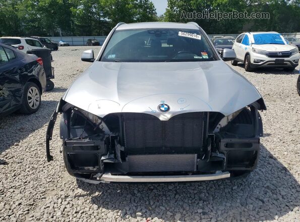 5UXTY5C06M9F16316 2021 BMW X3 Silver Front view