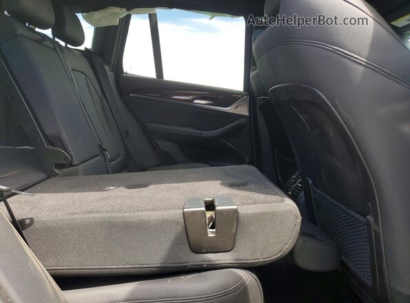 5UXTY5C07M9G33371 2021 BMW X3 White Rear interior view