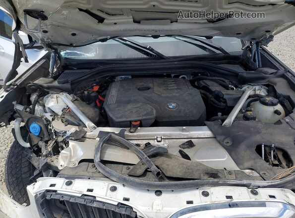 5UXTY5C07M9G33371 2021 BMW X3 White Engine compartment view