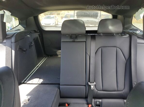 5UXTY5C07M9G33371 2021 BMW X3 White Rear seats view