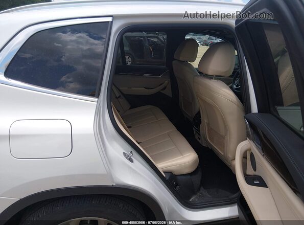 5UXTY5C08L9B69991 2020 BMW X3 White VIN կոդի պիտակի տեսք