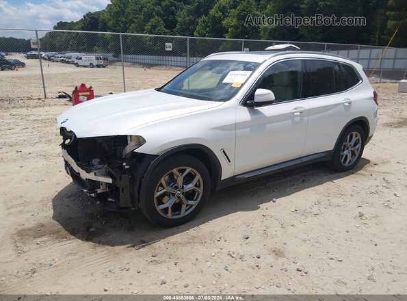 5UXTY5C08L9B69991 2020 BMW X3 White Առջևի ձախ երեք քառորդ տեսարան