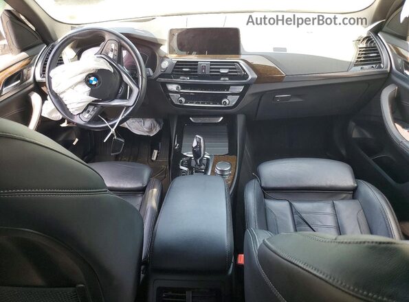 5UXTY5C09L9B25403 2020 BMW X3 Белый Вид панели приборов