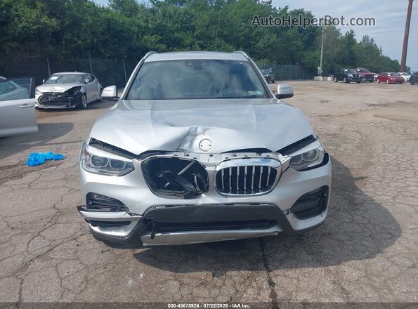5UXTY5C0XM9E96488 2021 BMW X3 Серебряный Вид спереди