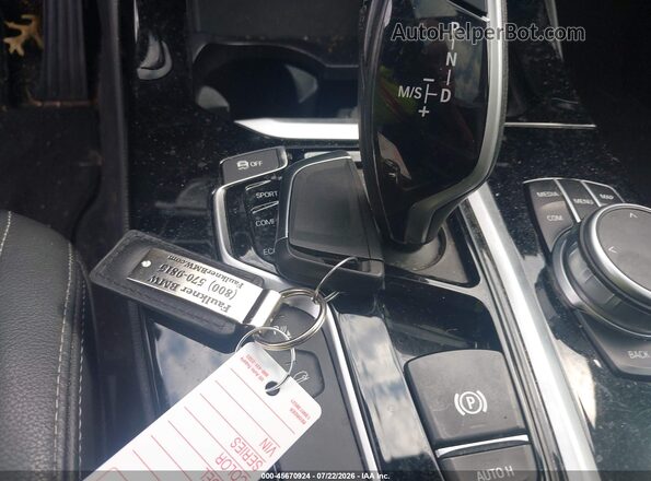 5UXTY5C0XM9E96488 2021 BMW X3 Серебряный Вид панели приборов