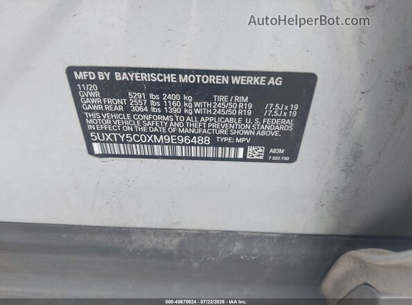5UXTY5C0XM9E96488 2021 BMW X3 Серебряный Вид подкапотного пространства
