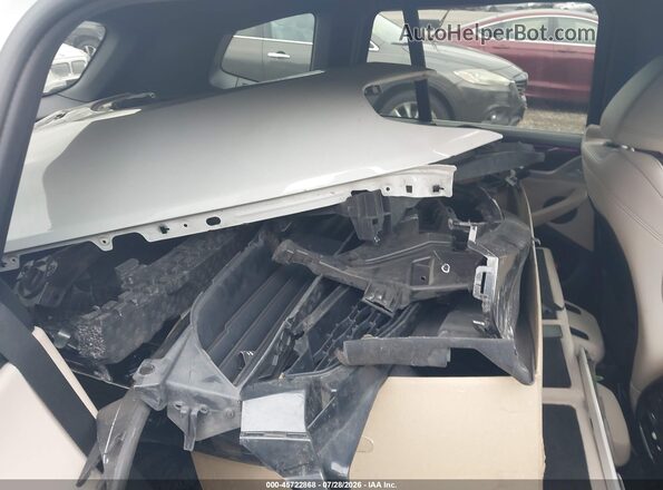 5UXTY9C03M9E20232 2021 BMW X3 White Widok naklejki z numerem VIN