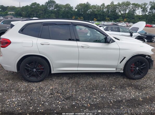 5UXTY9C03M9E20232 2021 BMW X3 White Widok wnętrza z tyłu